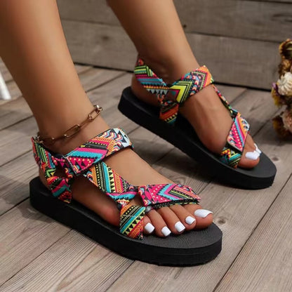 🎉✨【Най-продавани🔥】【Размери 36-43】Модерни летни дамски плажни сандали на платформа с щампа