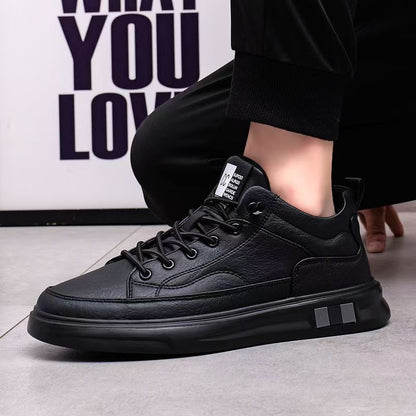 😎👍【Rozmiary 39-44】✨⛄Nowe jesienno-zimowe męskie wodoodporne skórzane buty casualowe z podszewką z polaru