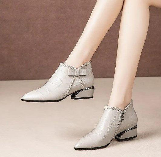 ✨👢【Noutăți de toamnă🔥】【35-42】Ghete de damă din piele de înaltă calitate, elegante și la modă