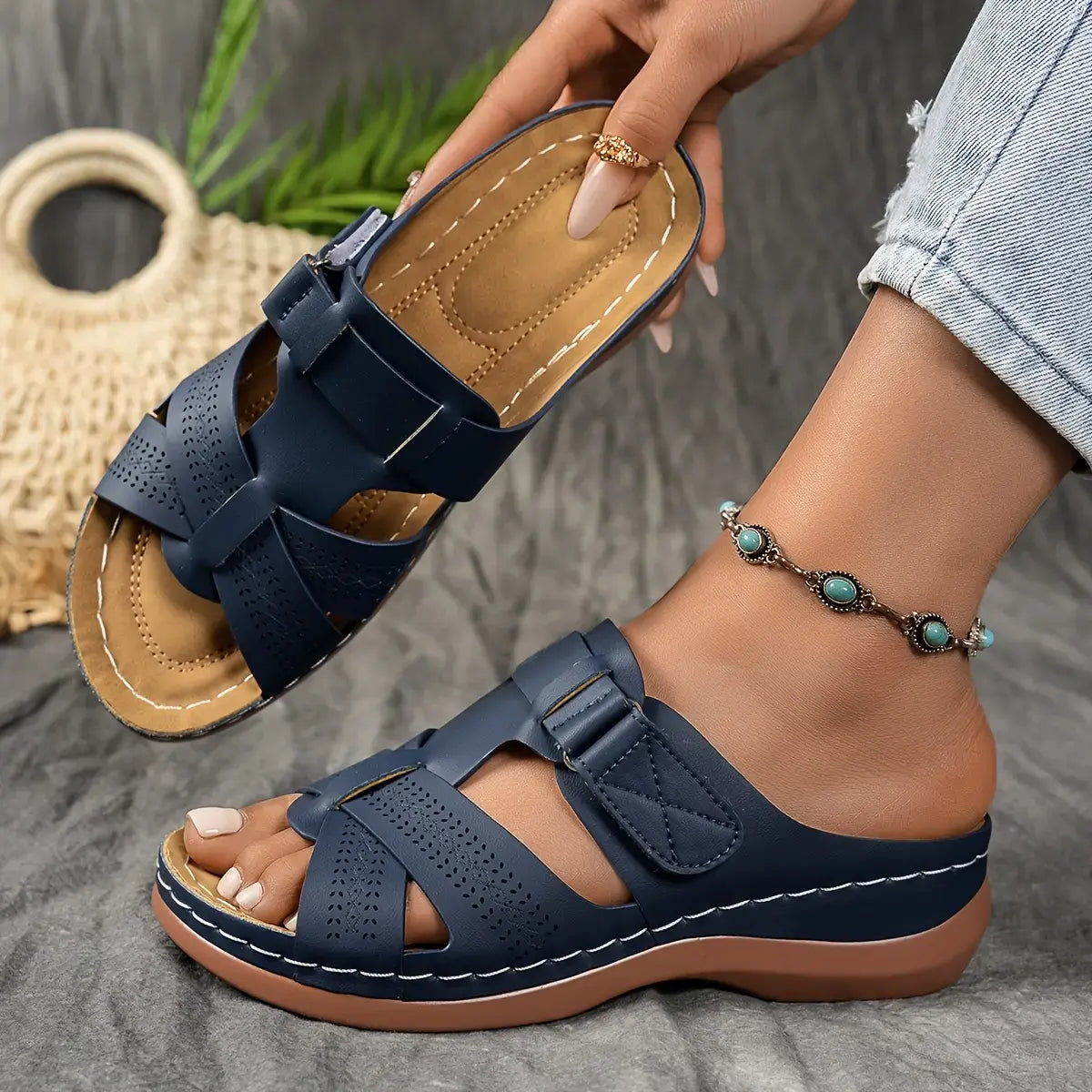 【Tallas 35-43】Sandalias de cuero genuino de alta calidad, diseño de suela gruesa, ✅️suaves y antideslizantes, ✅️elegantes y versátiles
