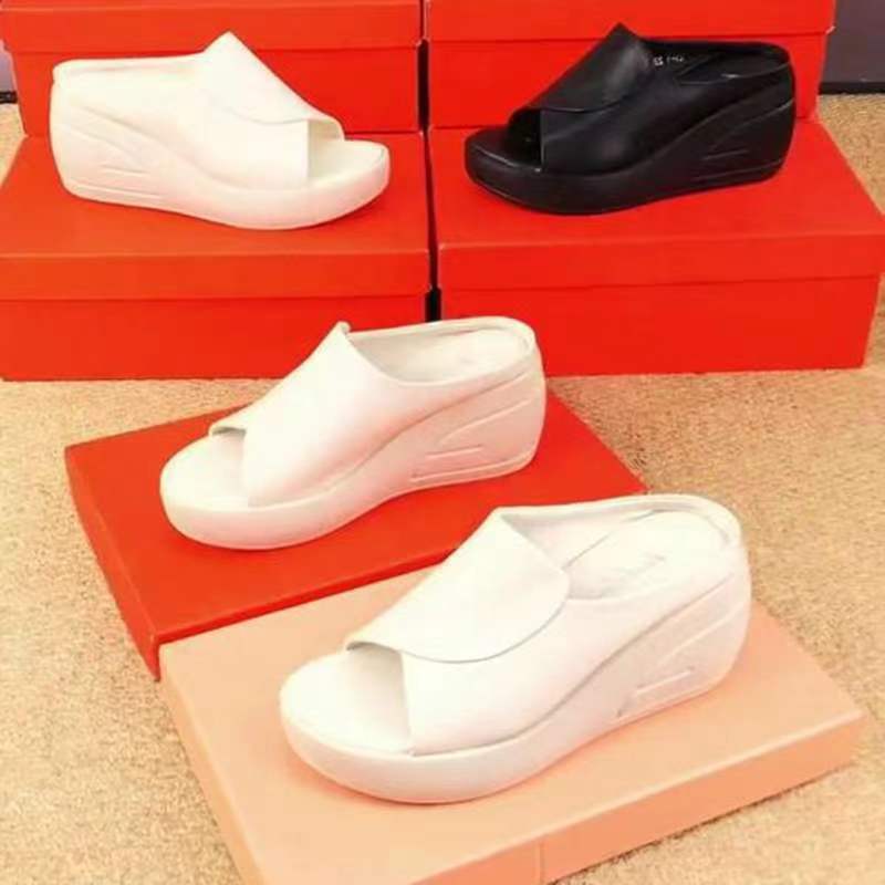 🔥👡【Αγοράστε 1 πάρτε 1 δωρεάν】【35-42】2025 Fashion γυναικεία σανδάλια από γνήσιο δέρμα Μαλακή σόλα Χοντρή σόλα