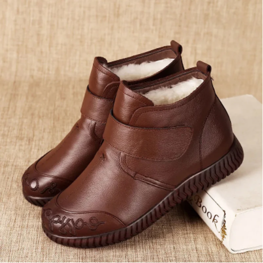 🔥🎉【Sleva 50 %】【Velikosti 35-40】Nové módní dámské kožené boty na volný čas, pohodlné, teplé a ne objemné